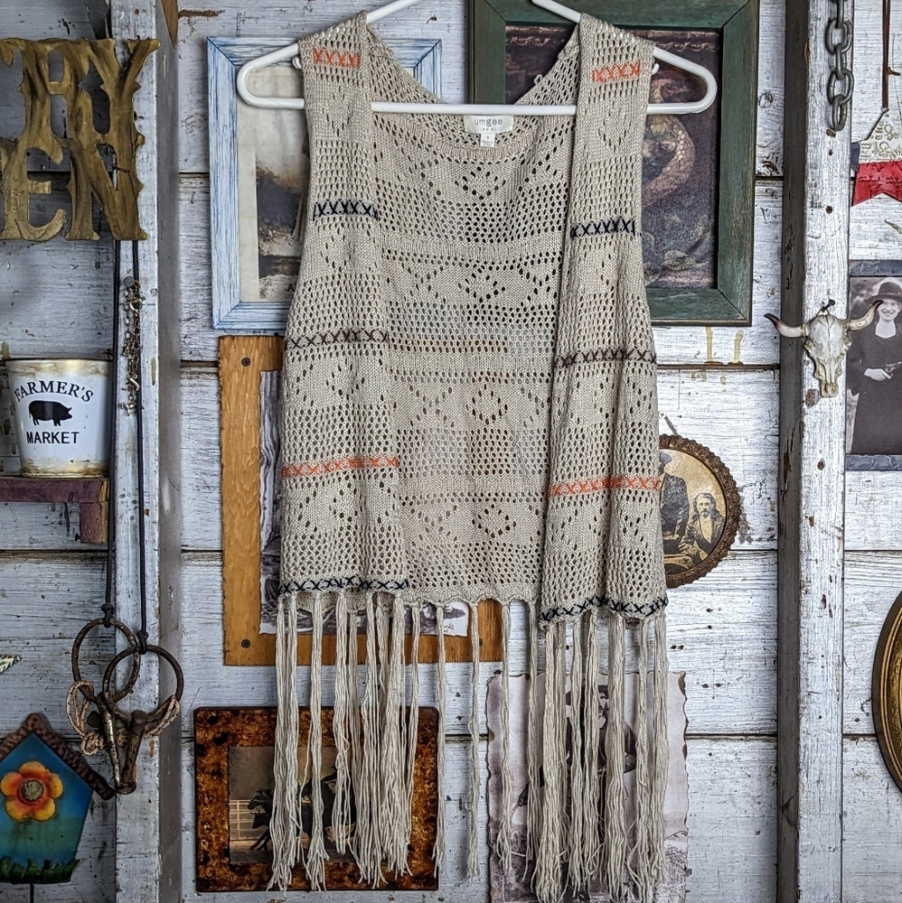 Ungee Fringe vest